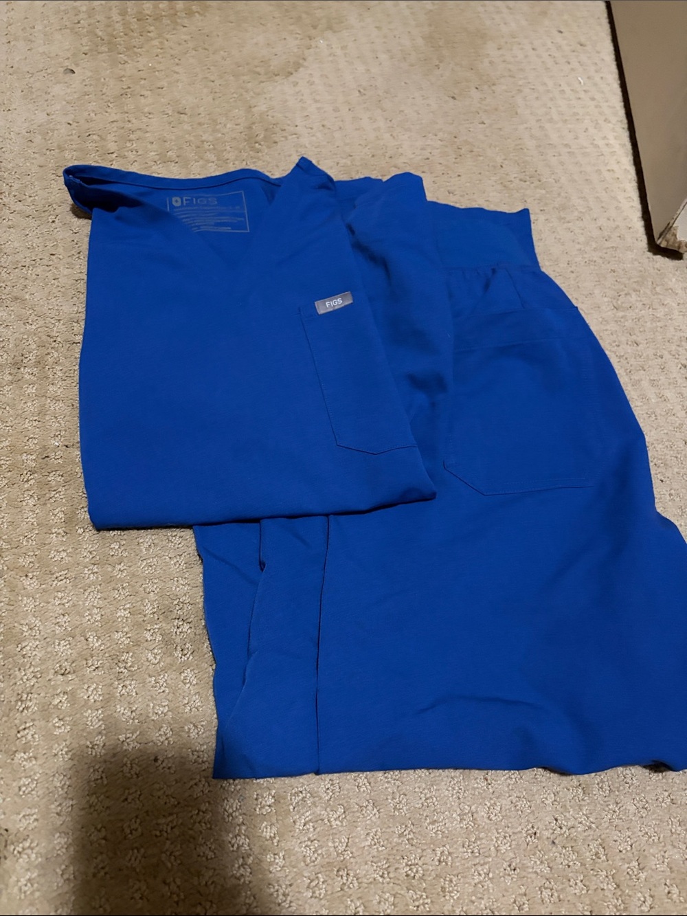 Figs Women’s Jogger Sweatpants & Top in Royal Blue